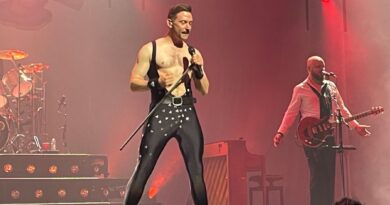 Queen Machine væltede Operaen