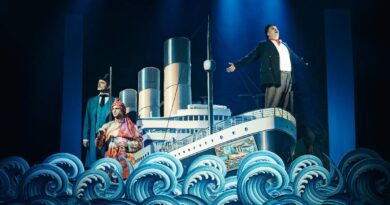 Tegnefilmsteater med fuld farvepalet