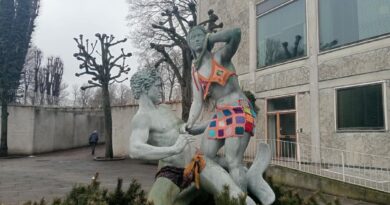 Statuer i hjemmestrikket panser er ikke et frihedssymbol! Tværtimod!