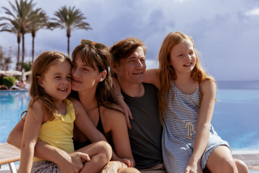 PARADIS, stærk ubehagelig film hvor hvert minut er et dilemma