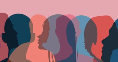 Nej, Denise Rostgaard: At fratage transpersoner lægehjælp, gavner ikke deres helbred