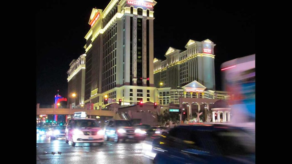 Danske forbrugere øger deres online casino-udgifter, mens fysiske casinoer oplever tilbagegang