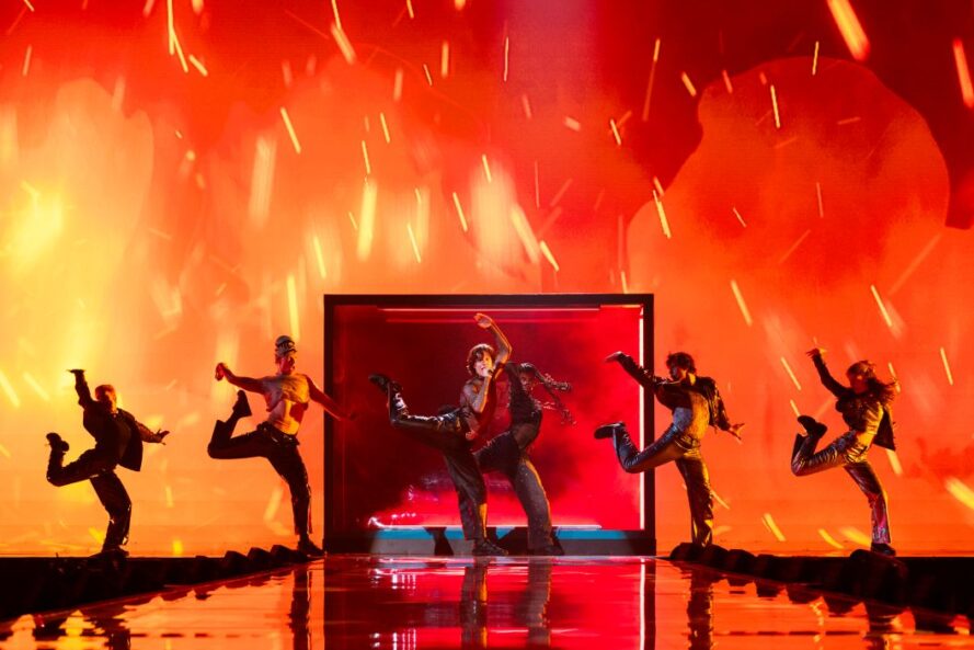 Dansk Eurovision-feber: Søren Torpegaard Lund imponerer alt og alle ved første prøve ​