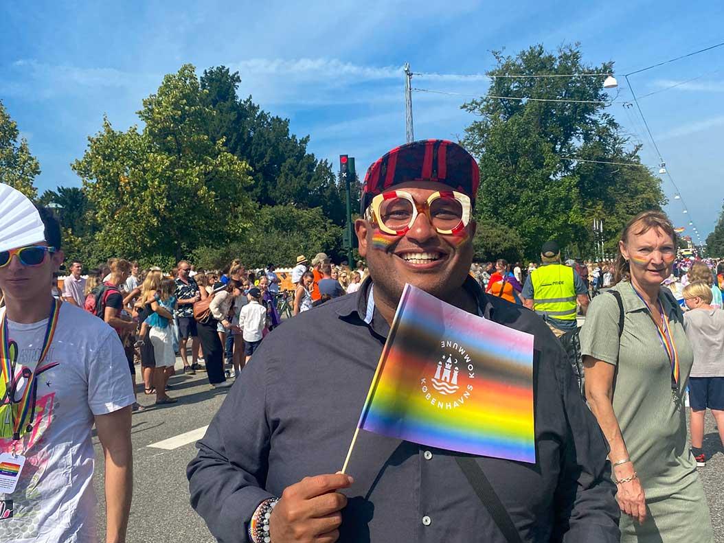 Mohamed Mohamud som altid i højt pride-humør. Foto: Thomas Kristensen