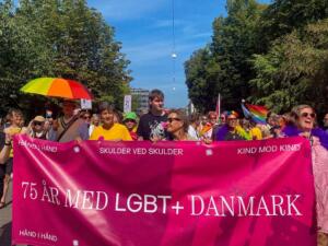 LGBT+ Danmark gik talstærkt med i paraden. Foto: Thomas Kristensen