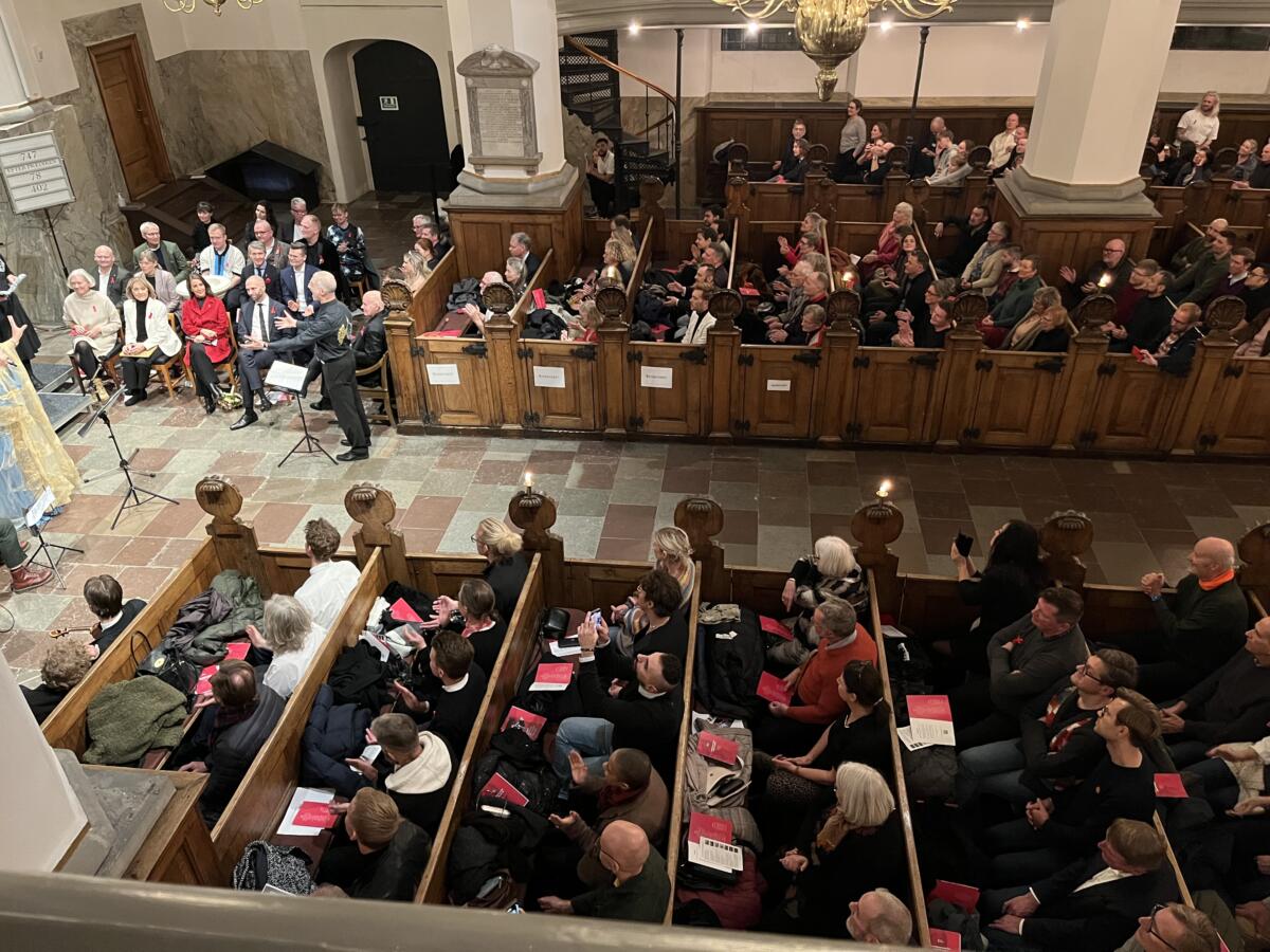 Alle pladser var besat til den populære julekoncert.Foto: Jerry Jonasson