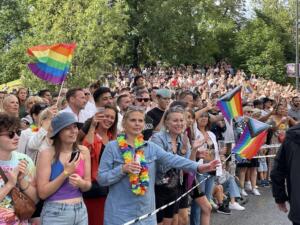 Hundredetusindevis af tilskuere overværede årets Pride parade i Stockholms gader. Her et lille udpluk
